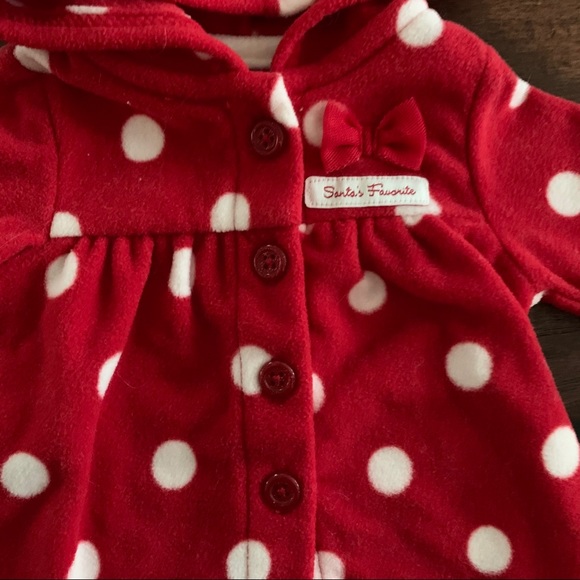 Newborn Christmas Outfit - Picture 3 of 9